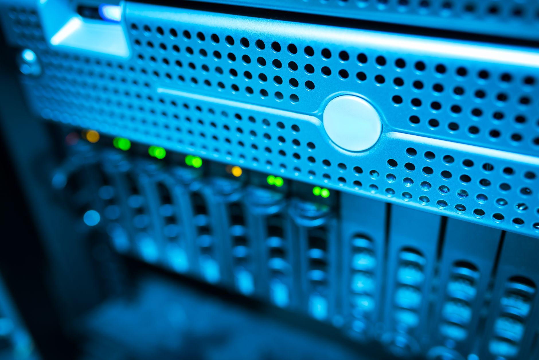Как выбрать VPN с российскими серверами: NvoVPN в 2026